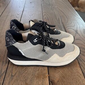 P448 Black and White Mesh Sneakers